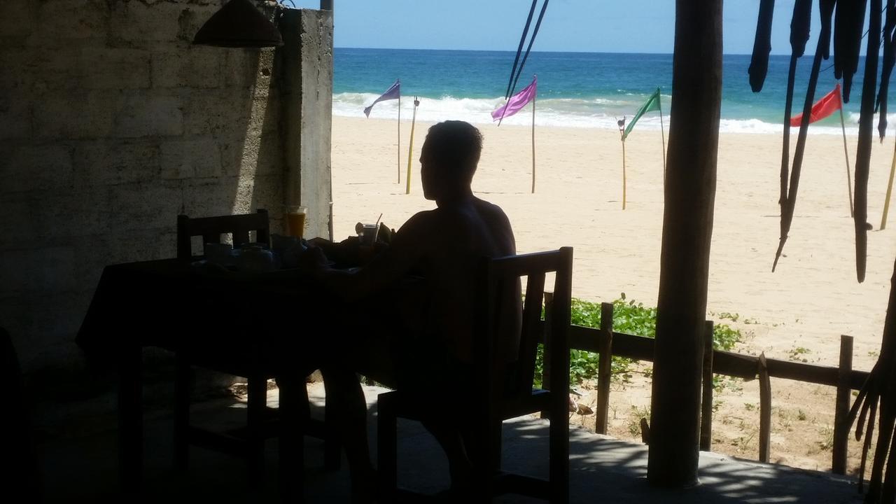 Dasa Beach View Habaraduwa Central Kültér fotó